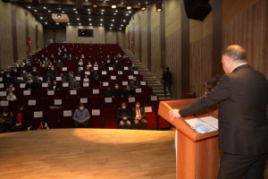 İstiklal Marşı Güzel Okuma Yarışmasına Katılan Öğrencilere Ödülleri Verildi